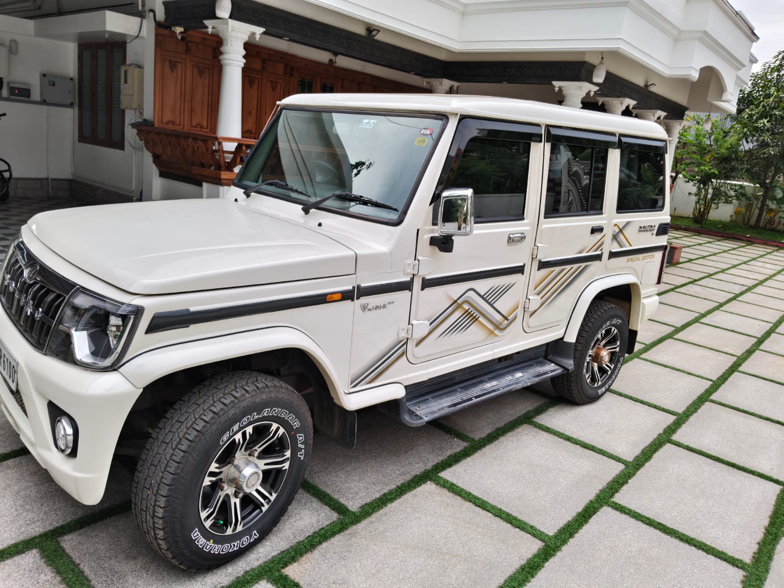 Mahindra Bolero 2020